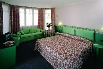 фото отеля Green Center Hotel