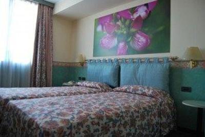 фото отеля Green Center Hotel