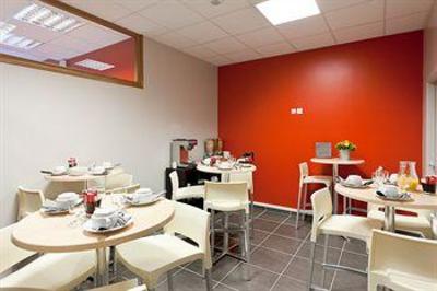 фото отеля Residhotel Saint-Etienne Centre
