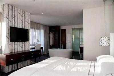 фото отеля DaVinci Hotel and Suites
