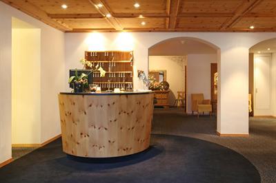 фото отеля Hotel Meierhof Davos