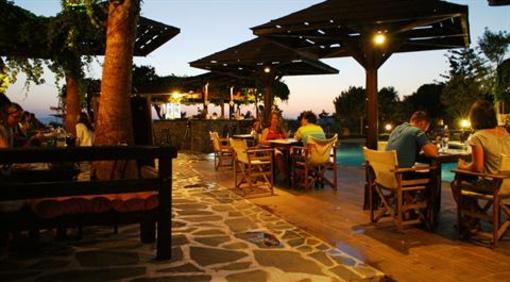 фото отеля Alkyoni Beach Hotel