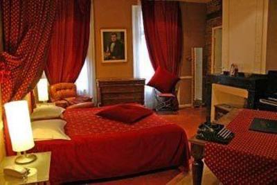 фото отеля Hotel De L'Europe Castres