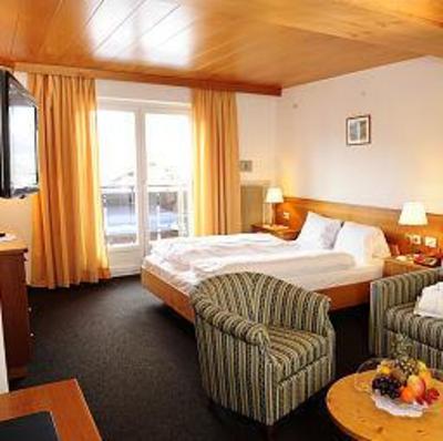 фото отеля Gartenhotel Volser Hof Vols am Schlern
