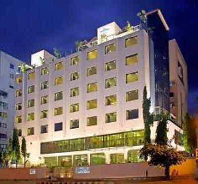 фото отеля Sarovar Portico Rajkot