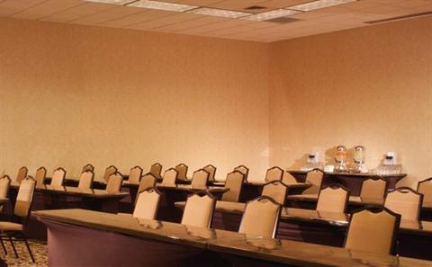 фото отеля Embassy Suites Hotel Palm Beach Gardens-PGA Blvd.