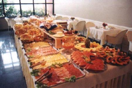фото отеля Shelton Inn Sorocaba