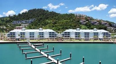 фото отеля Boathouse Apartments by Outrigger
