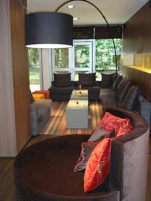фото отеля Kyriad Prestige Paris Ouest Boulogne