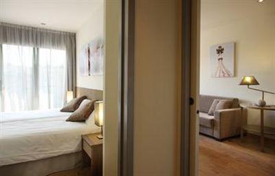 фото отеля MH Apartments Gaudi