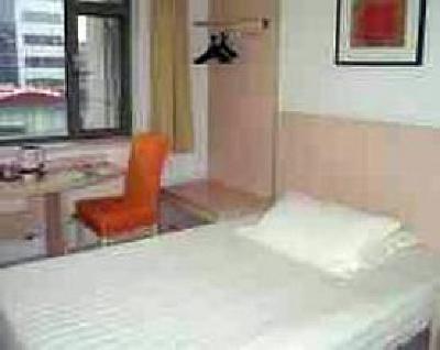 фото отеля Jinjiang Inn (Jiangyin Chengjiang Middle Road)