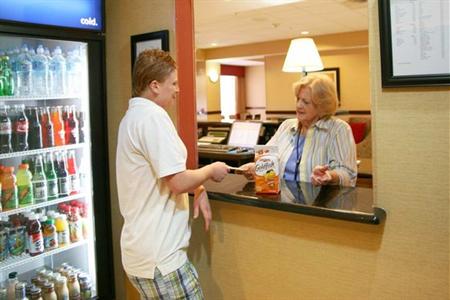 фото отеля Hampton Inn Dade City-Zephyrhills