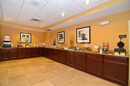 фото отеля Hampton Inn Dade City-Zephyrhills