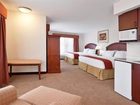 фото отеля Holiday Inn Express Hotel & Suites Farmington Hills