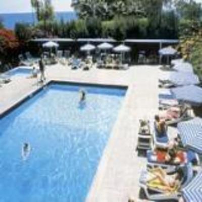 фото отеля Marathon Beach Hotel