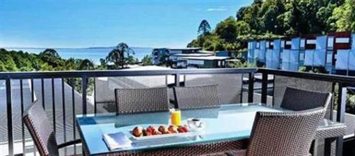 фото отеля Outrigger Little Hastings St Villa And Penthouses
