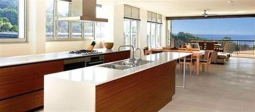 фото отеля Outrigger Little Hastings St Villa And Penthouses