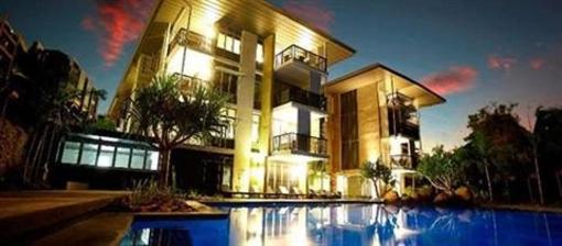 фото отеля Outrigger Little Hastings St Villa And Penthouses