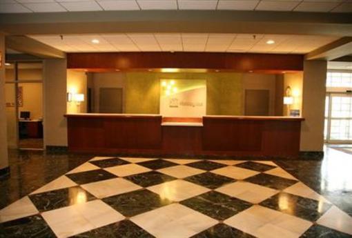 фото отеля Taunton Inn (Massachusetts)