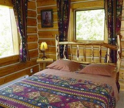 фото отеля Mica Mountain Lodge & Log Cabins