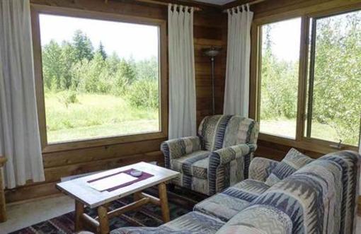 фото отеля Mica Mountain Lodge & Log Cabins