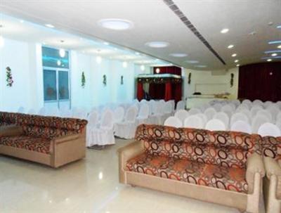 фото отеля Hotel Manoj International