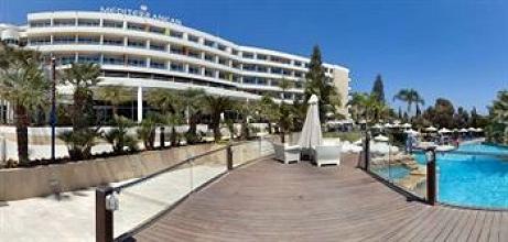 фото отеля Mediterranean Beach Hotel