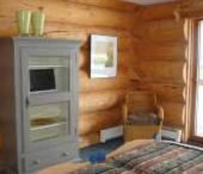 фото отеля Cariboo Log Guest House
