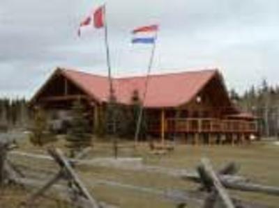 фото отеля Cariboo Log Guest House