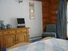 фото отеля Cariboo Log Guest House