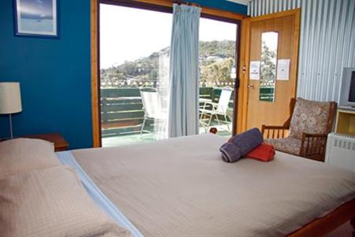 фото отеля Bicheno Backpackers & Budget Accommodation