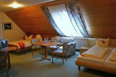 фото отеля Hotel Restaurant Engel Kappel-Grafenhausen