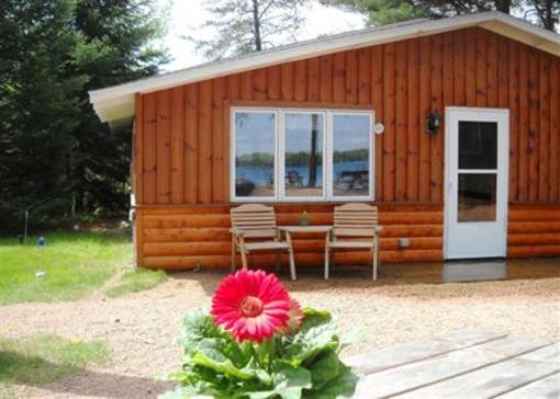 фото отеля Cedaroma Lodge