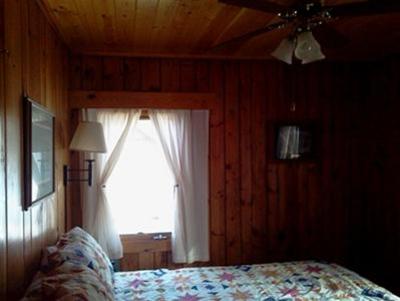 фото отеля Cedaroma Lodge