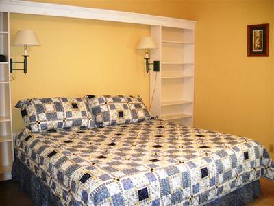 фото отеля Cedaroma Lodge