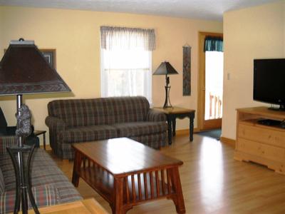 фото отеля Cedaroma Lodge