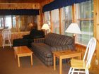 фото отеля Cedaroma Lodge