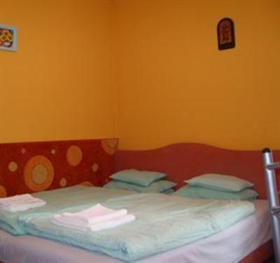фото отеля Gal Apartman