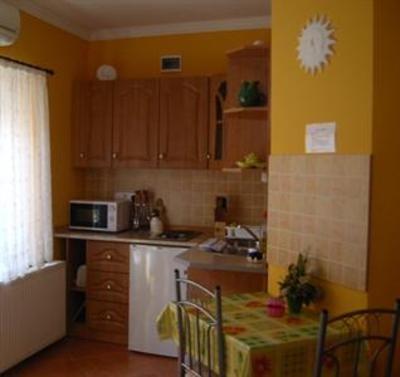 фото отеля Gal Apartman