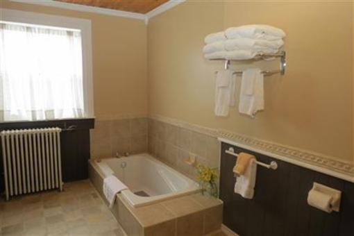 фото отеля The Roses Heritage Inn