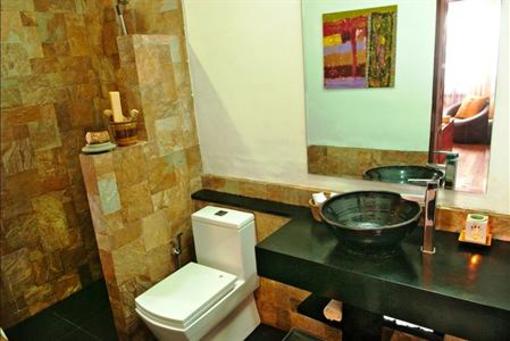 фото отеля Viewpoint Lodge & Fine Cuisines