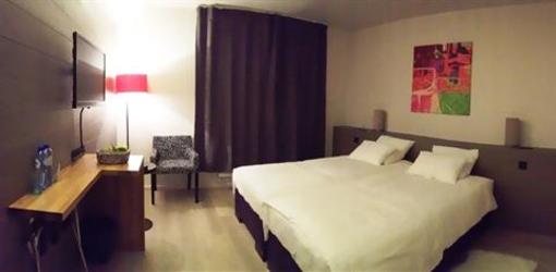 фото отеля B&B Au coin de la rue