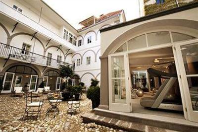 фото отеля Antiq Palace Residences