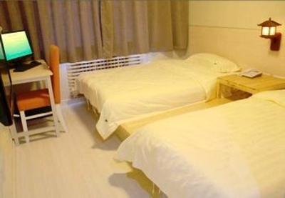 фото отеля Mayfair Express Hotel Jincheng Hongxing Street