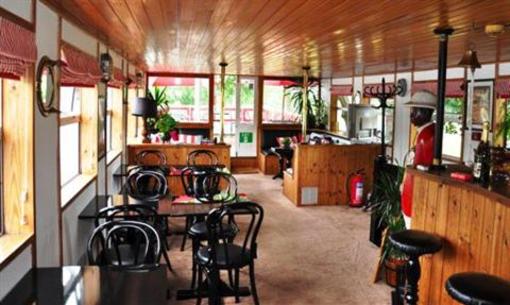 фото отеля African Queen Hotel Mapledurham