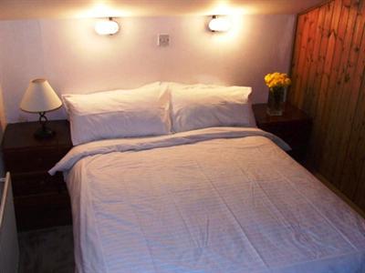 фото отеля African Queen Hotel Mapledurham