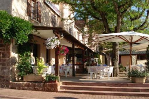 фото отеля Auberge Aux Portes de Conques