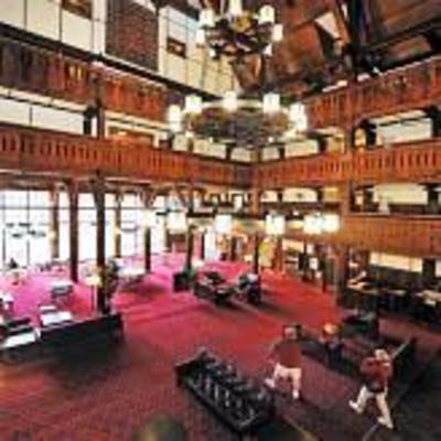 фото отеля Prince of Wales Hotel Waterton Park