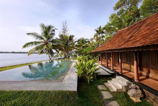фото отеля Vaamika Island Green Lagoon Resort
