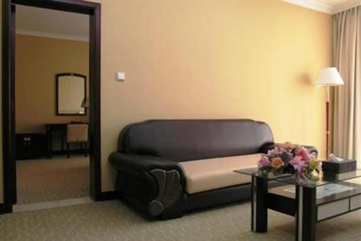 фото отеля Qianhu Hotel Nancheng